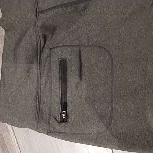 Woman's Lululemon leggings - Picture 4 of 6